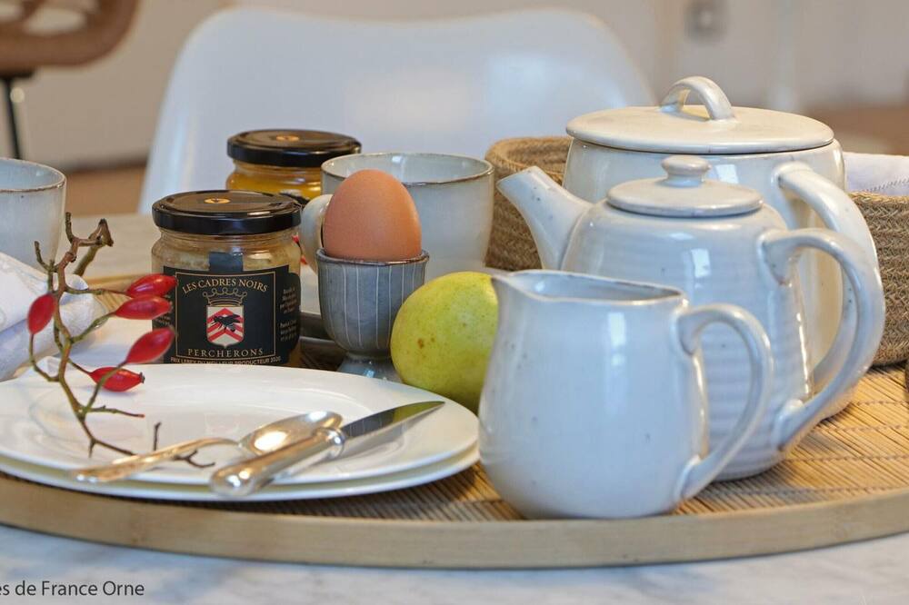 Photo of Kitchen in Le Menil-Brout