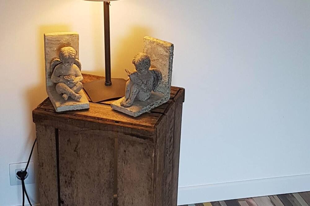 Photo of Livingroom in Sainte-Genevieve-les-Gasny