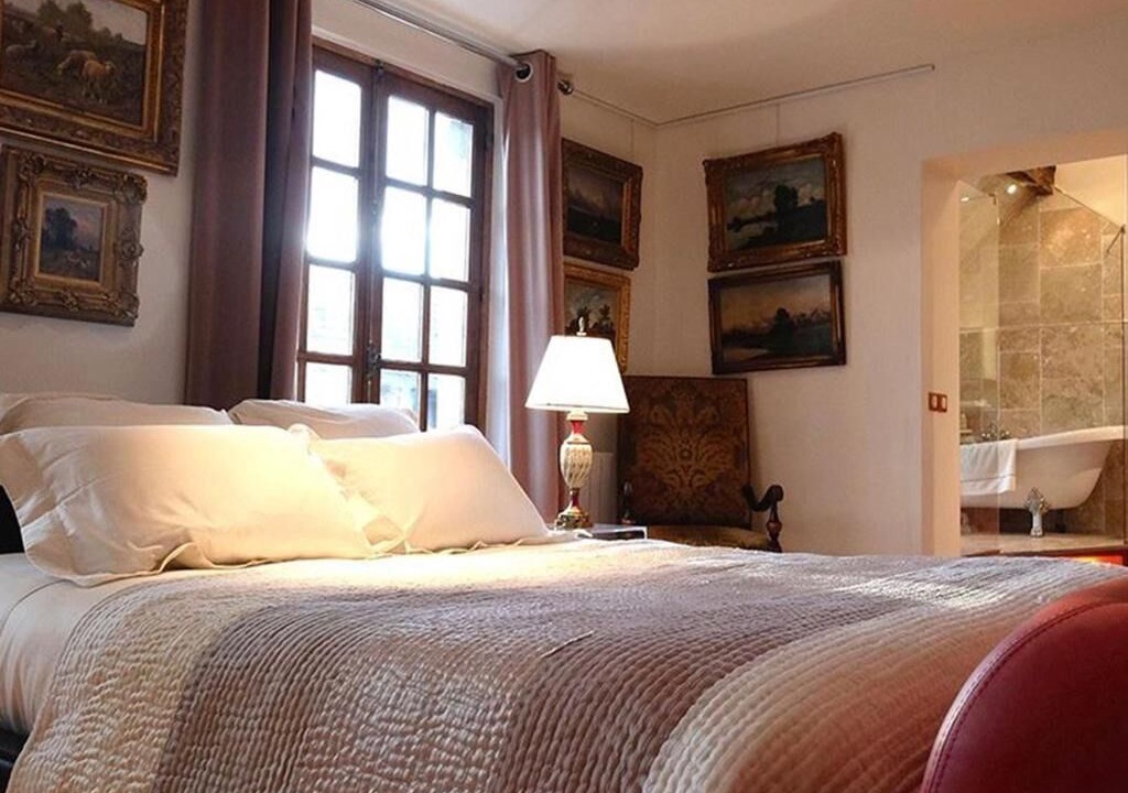 Photo of Bedroom in Barbizon
