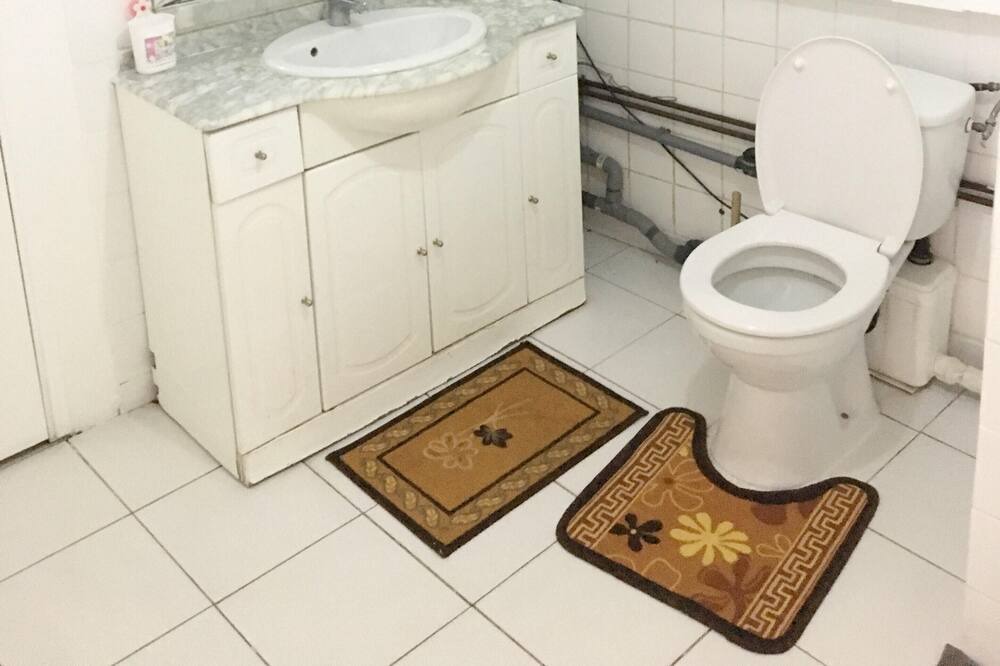 Photo of Bathroom in Pierrefitte-sur-Seine