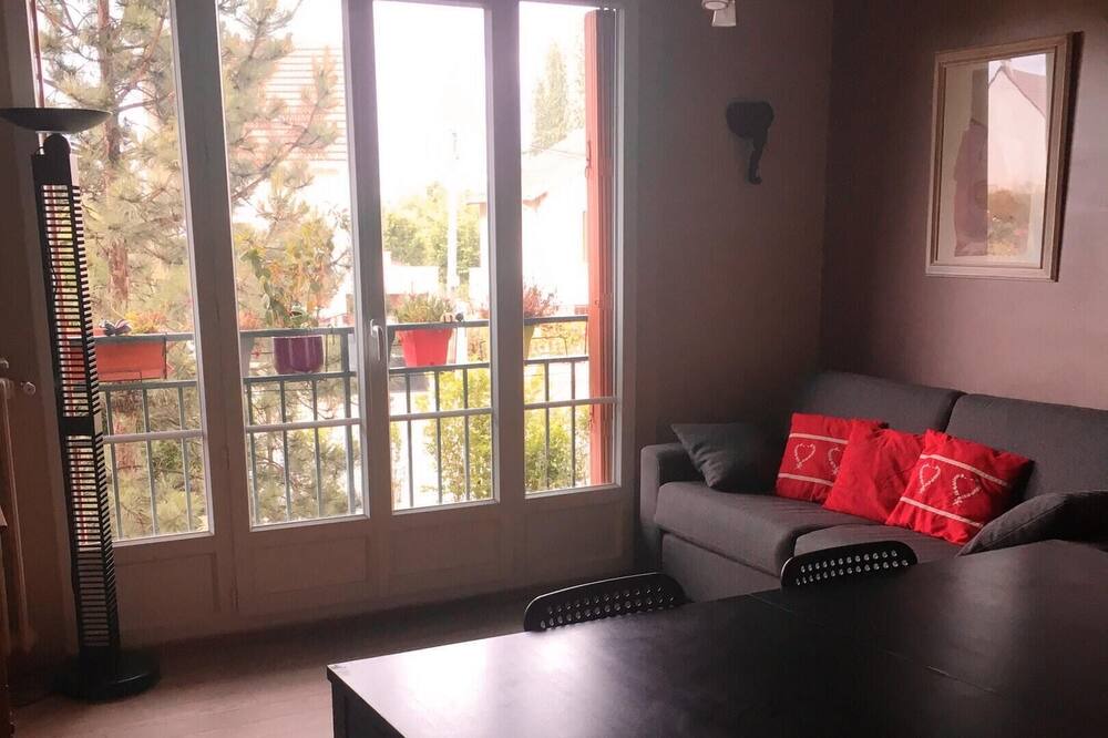 Photo of Livingroom in Deuil-la-Barre