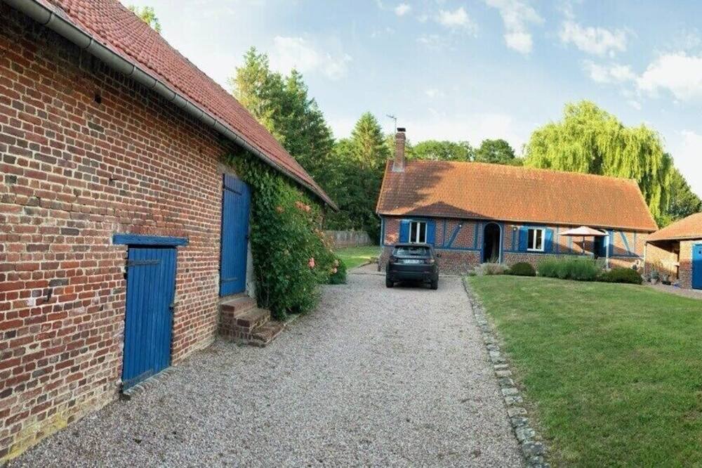 Photo of Outdoor in Fretoy-le-Chateau