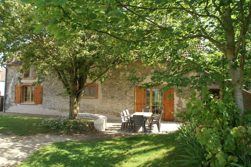 Photo of Outdoor in Treilles-en-Gatinais