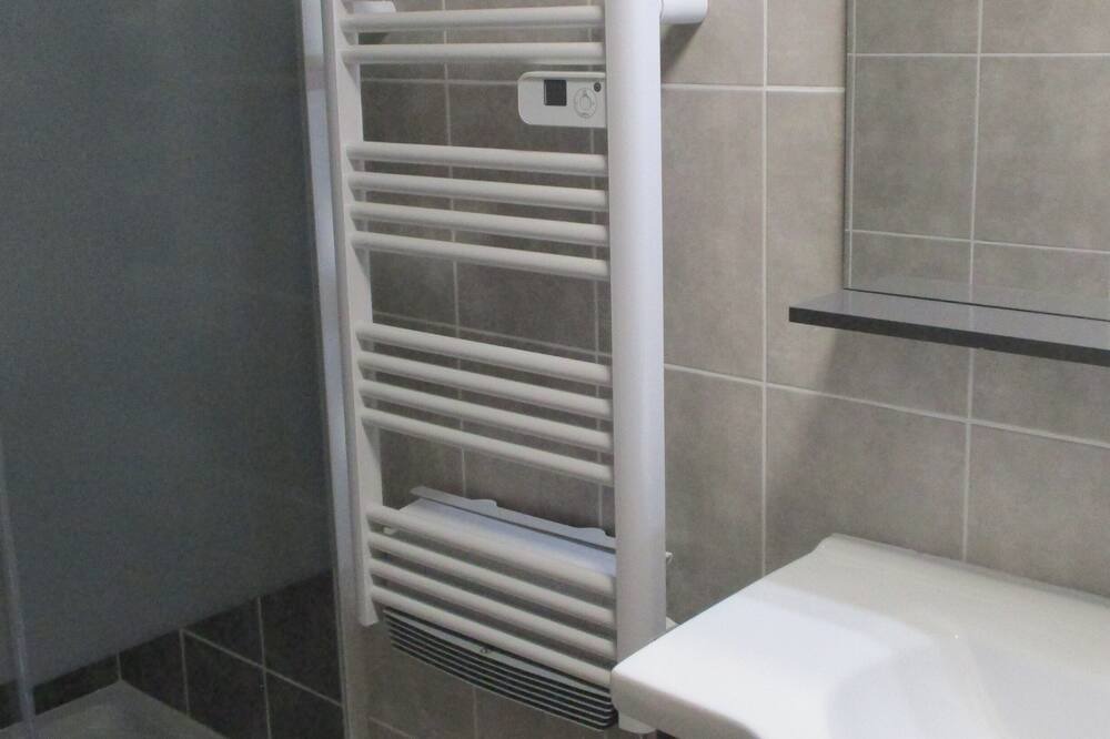 Photo of Bathroom in Ardenne Metropole