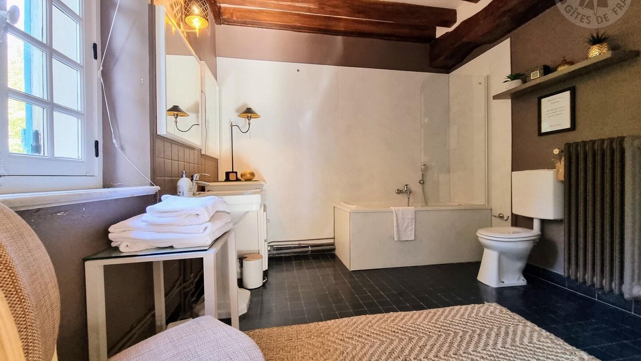 Photo of Bathroom in Rochefort-en-Yvelines