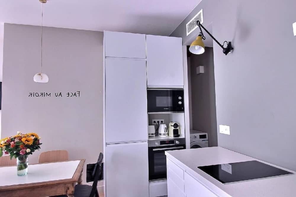 Photo of Kitchen in Quartier Saint-Ambroise