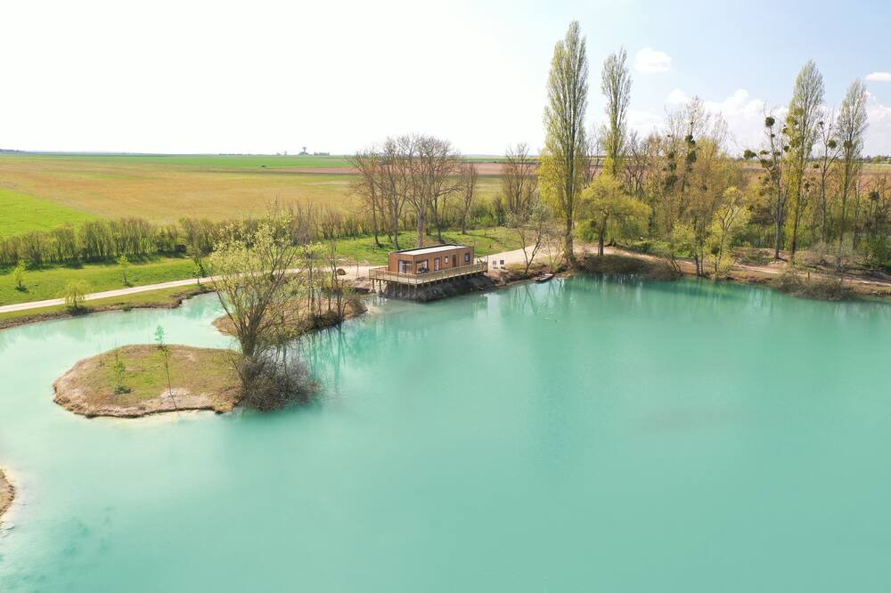 Photo of Others in Gravon