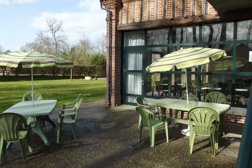 Photo of Patio Balcony in Pleine-Seve