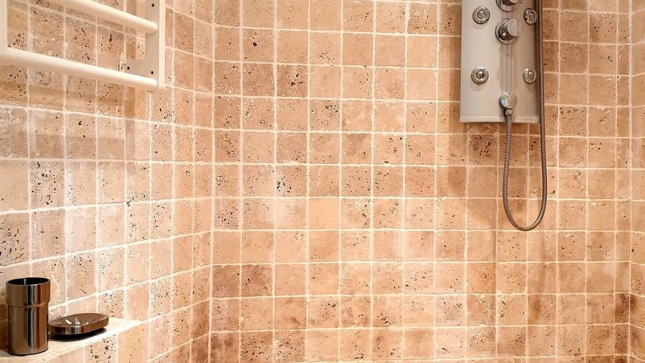 Photo of Bathroom in Bennecourt