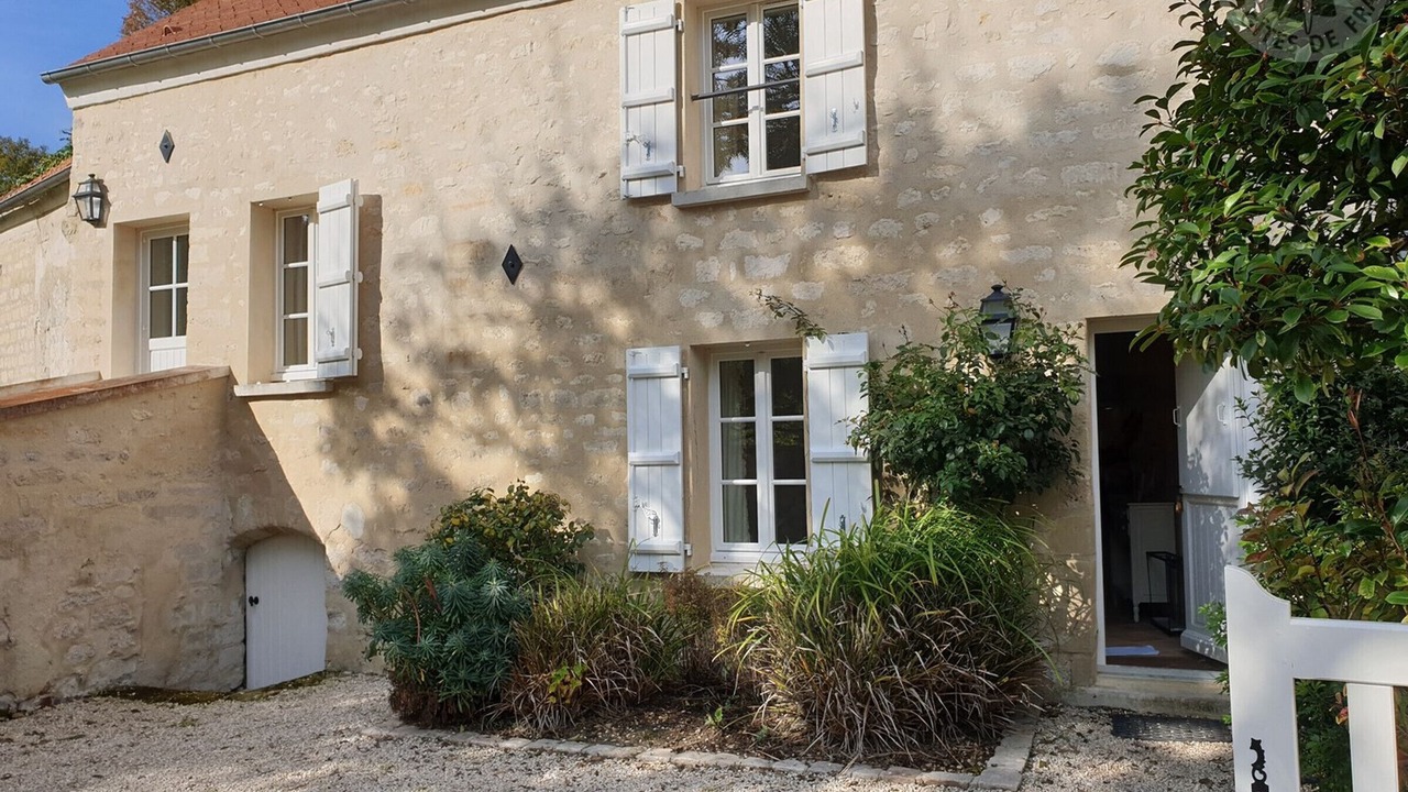 Photo of Outdoor in Theuville