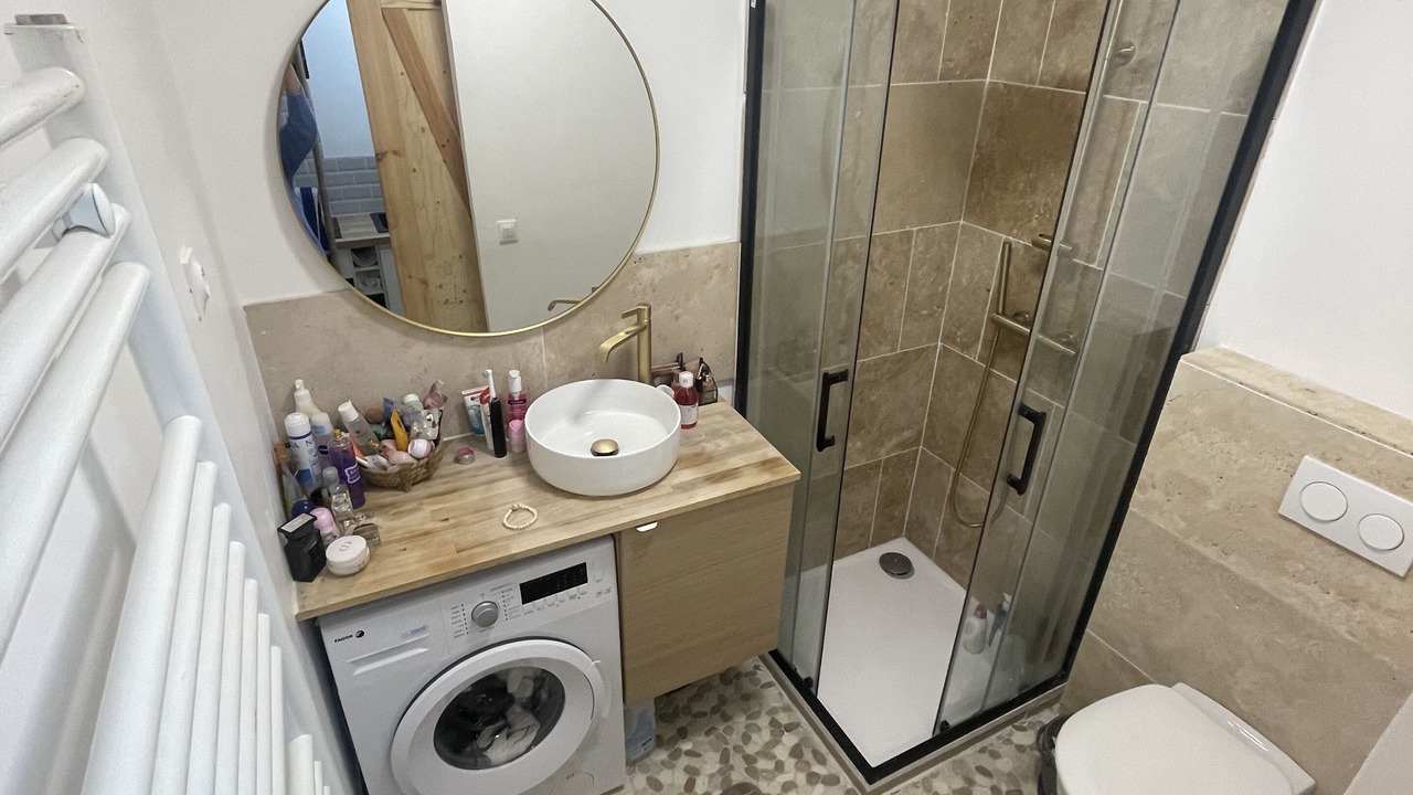 Photo of Bathroom in Saint-Gratien