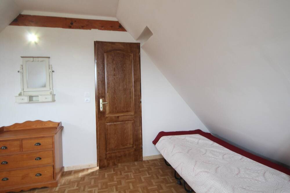 Photo of Bedroom in Therouldeville