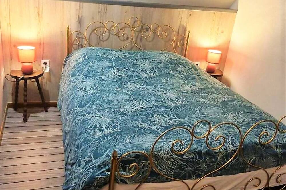 Photo of Bedroom in Therouldeville