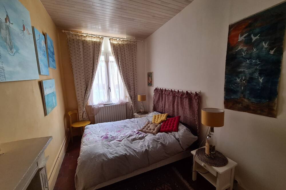 Photo of Bedroom in Dieppe