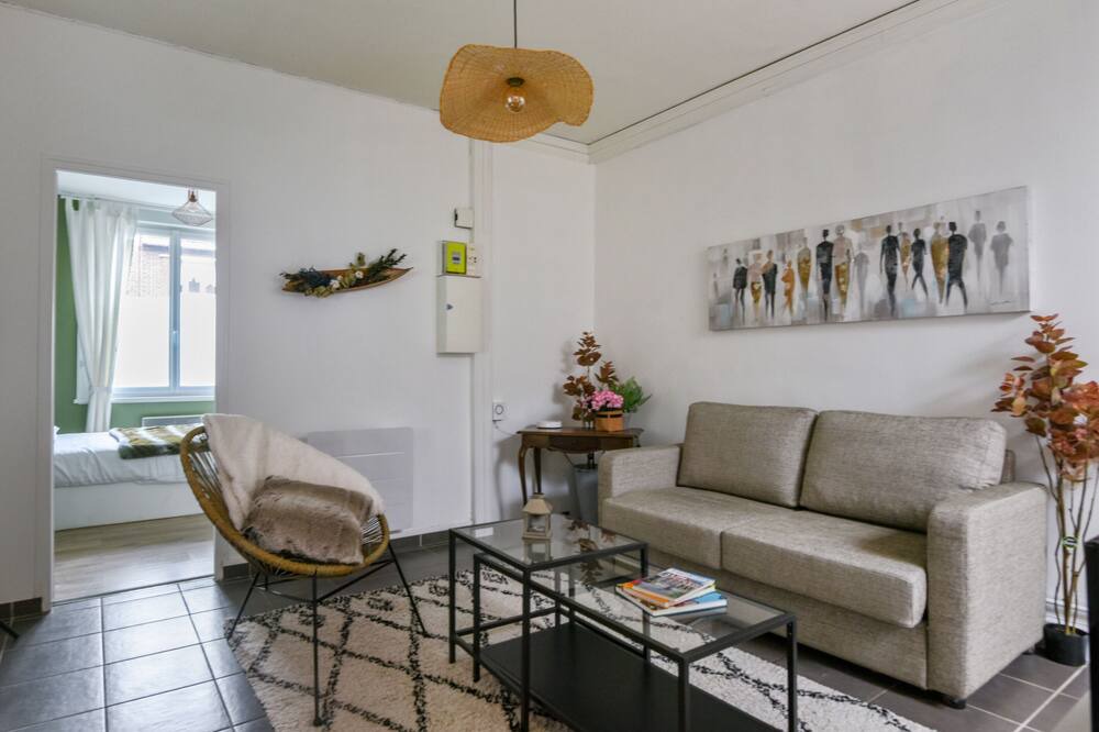 Photo of Livingroom in Lambersart