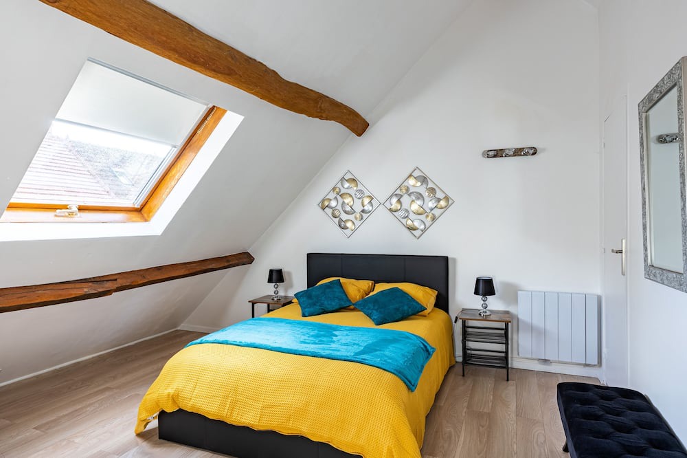 Photo of Bedroom in Gouvernes