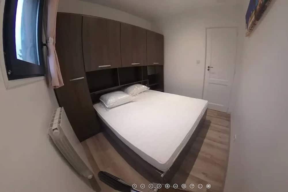 Photo of Bedroom in Poix-Terron
