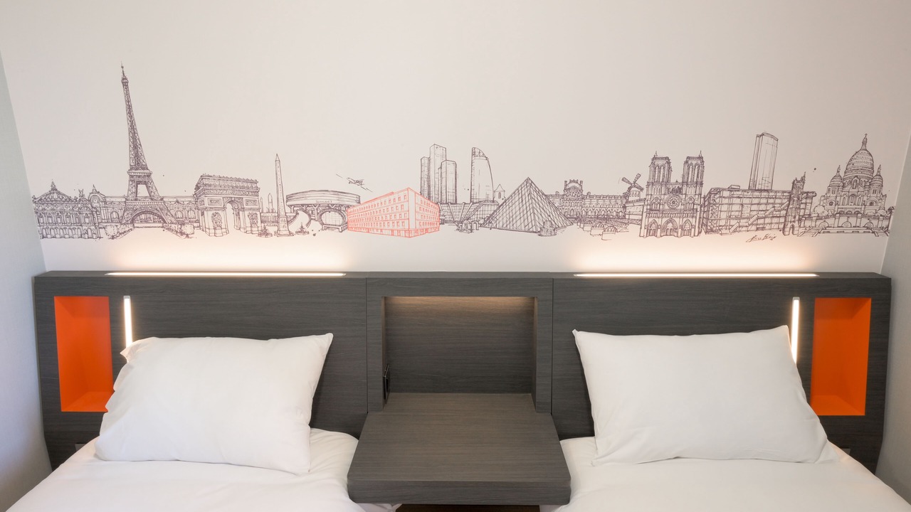 Photo of Bedroom in Tremblay-en-France
