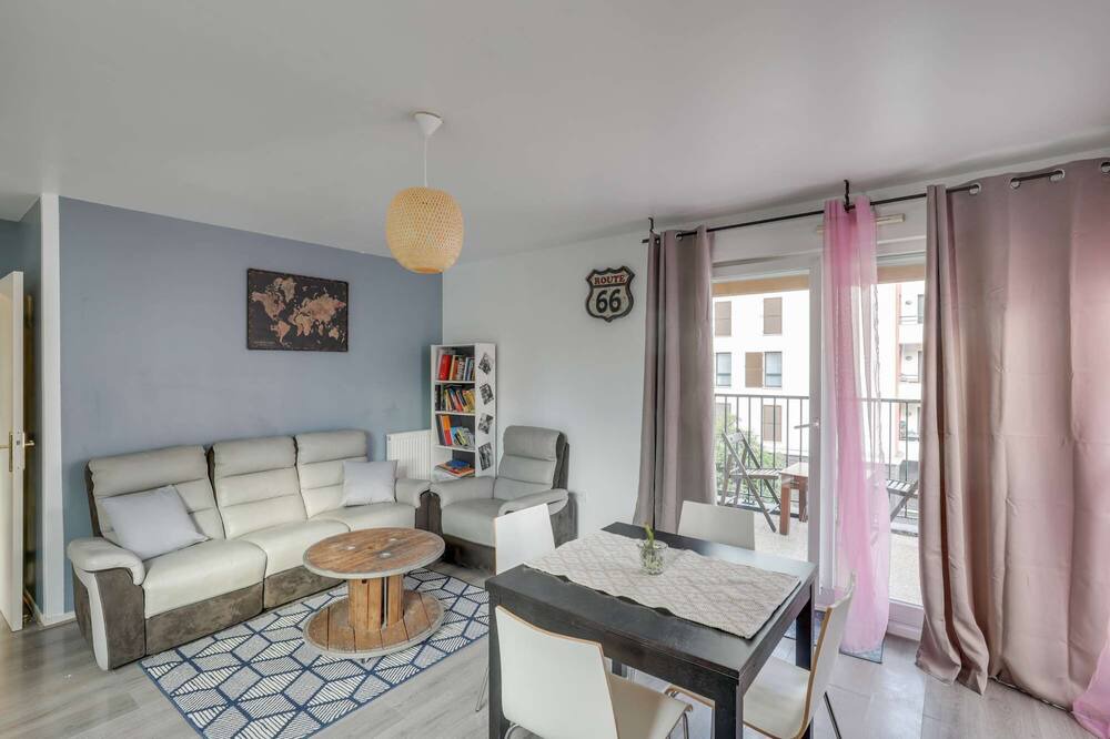 Photo of Livingroom in Orly