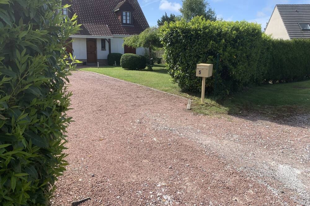 Photo of Outdoor in Verton