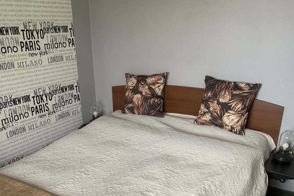 Photo of Bedroom in Verton