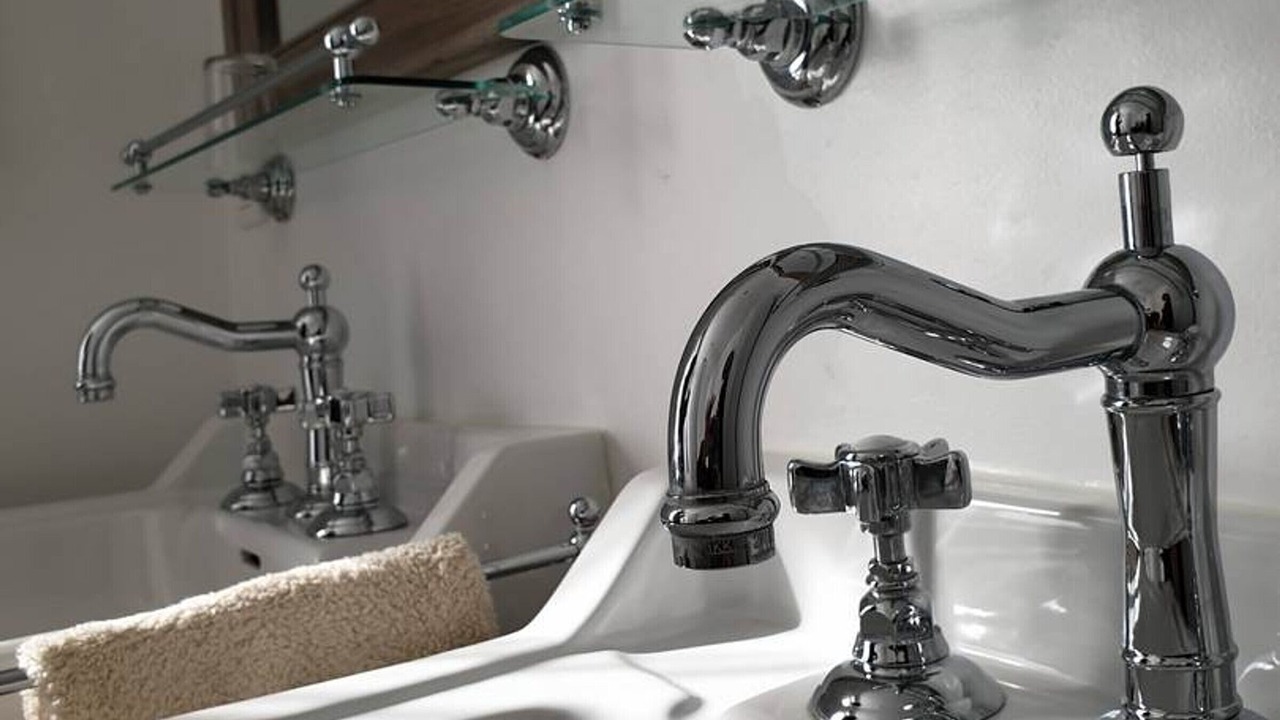 Photo of Bathroom in Theuville