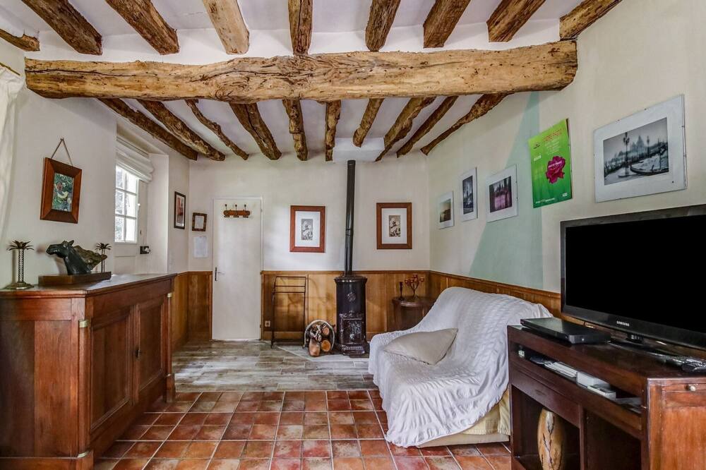 Photo of Livingroom in Raizeux