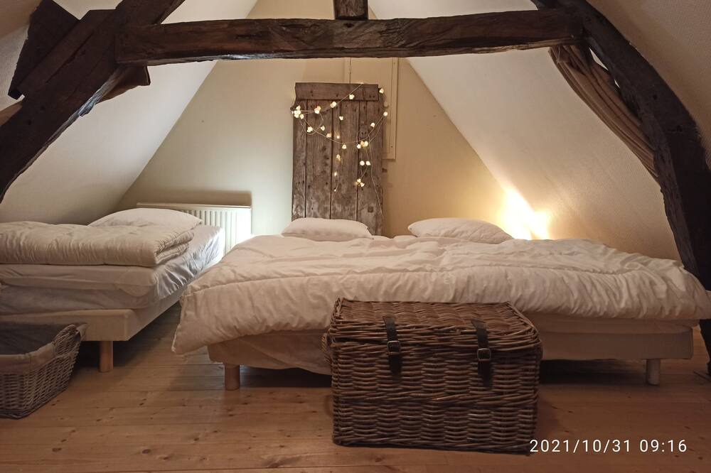 Photo of Bedroom in Tigny-Noyelle