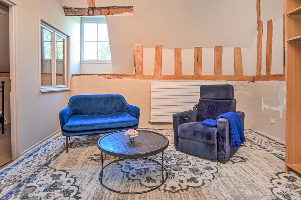 Photo of Bedroom in Ocquerre