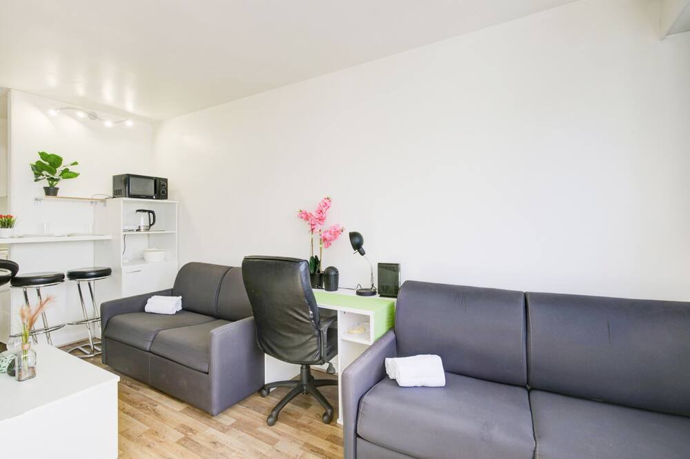Photo of Livingroom in Front de Lac