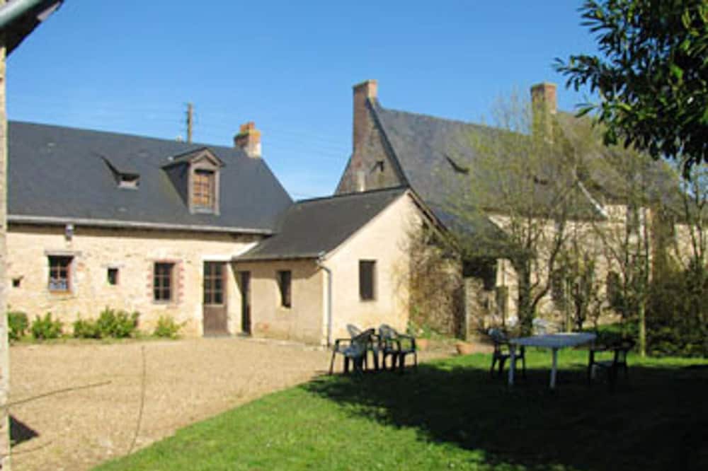 Photo of Outdoor in Daumeray