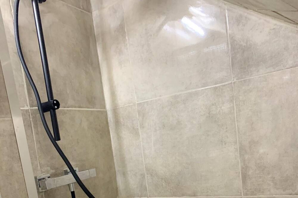 Photo of Bathroom in Saint-Brice-sous-Foret