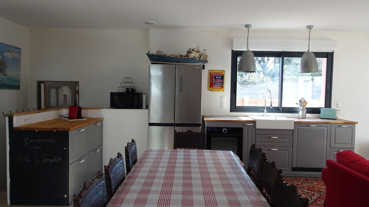 Photo of Kitchen in Saint-Martin de Brehal