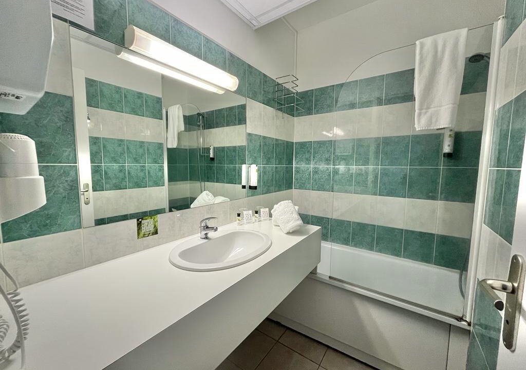 Photo of Bathroom in Saint-Pere-sur-Loire