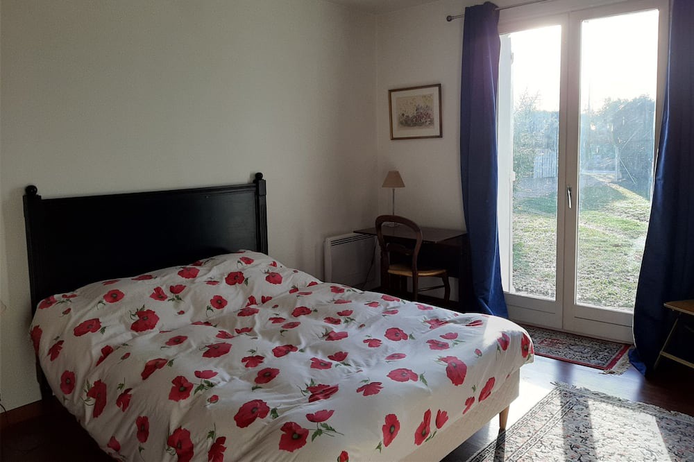 Photo of Bedroom in Maligny