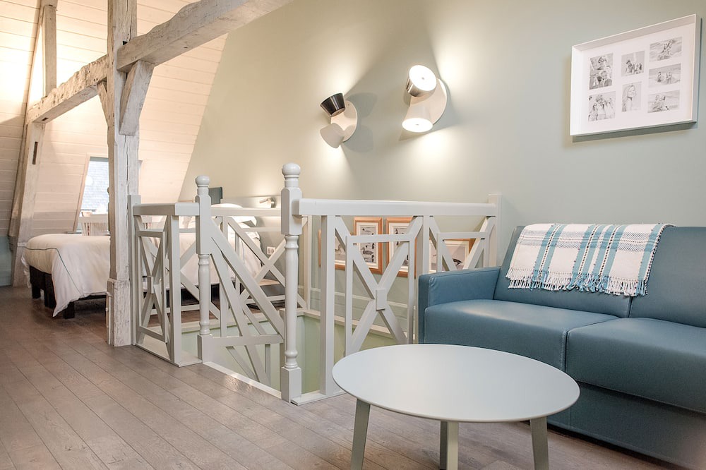Photo of Livingroom in Montreuil-sur-Mer