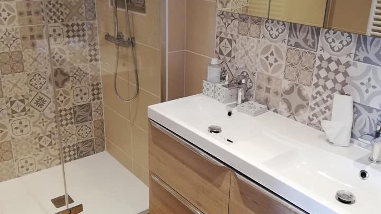 Photo of Bathroom in Tournus