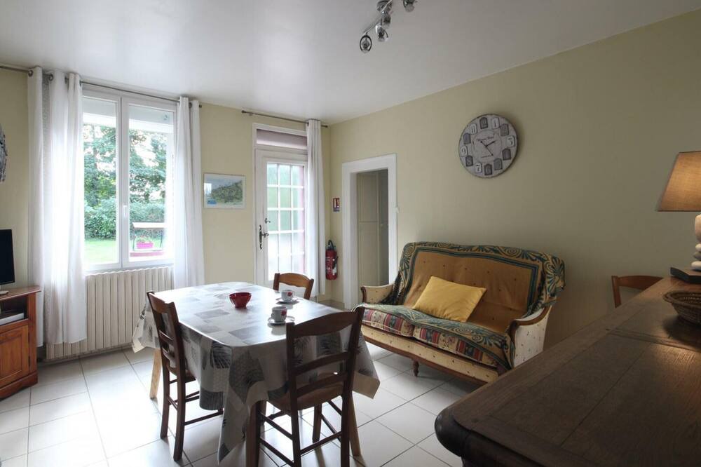 Photo of Livingroom in Epinay-sur-Duclair