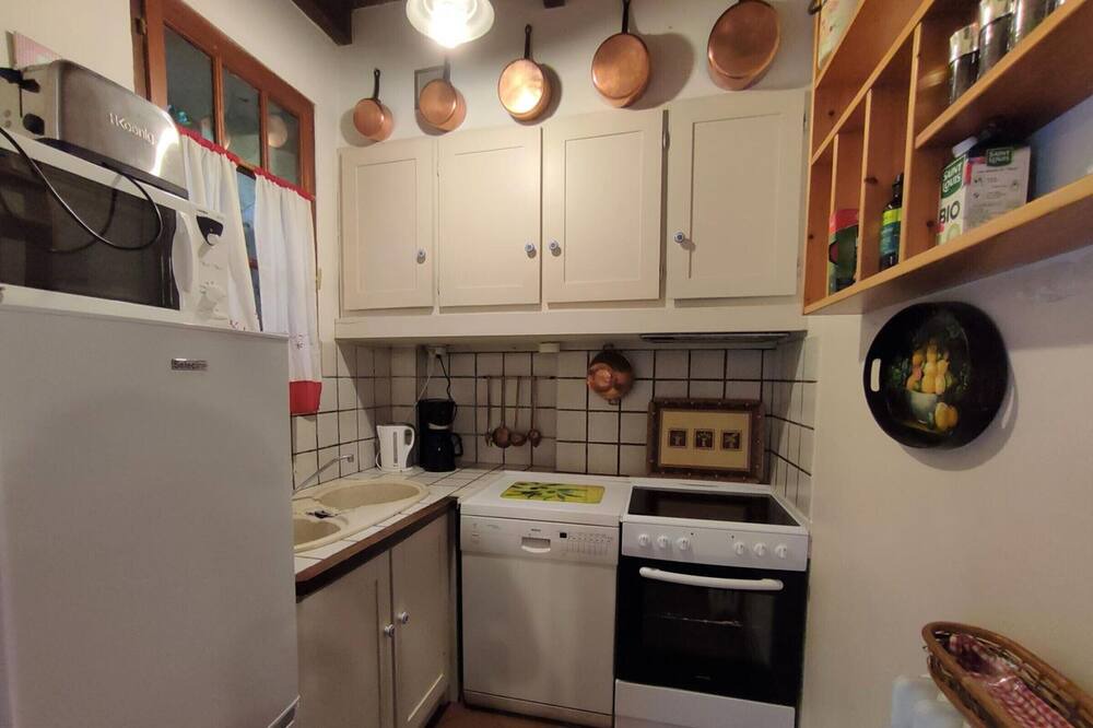 Photo of Kitchen in Varneville-Bretteville