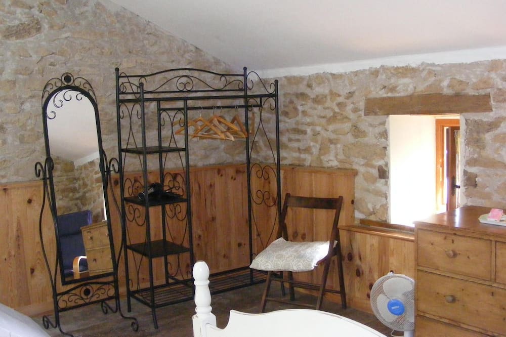 Photo of Others in Villechenoux