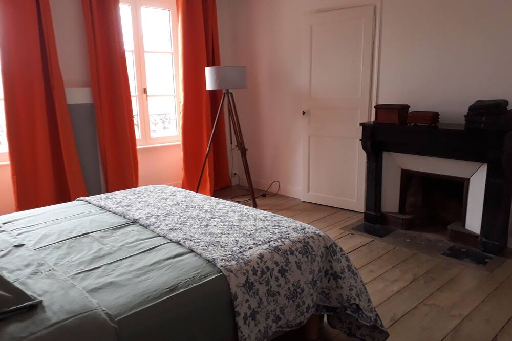 Photo of Bedroom in Cemboing