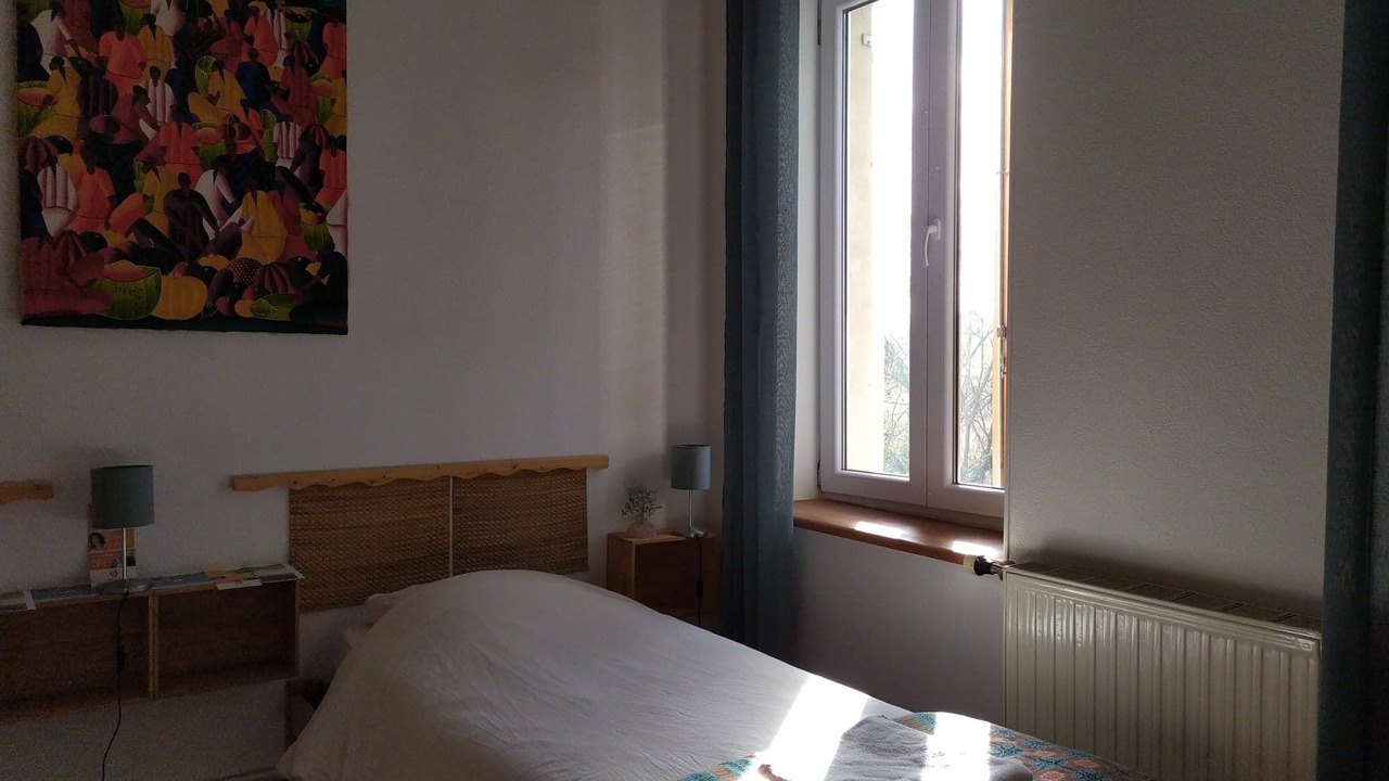 Photo of Bedroom in Bray-et-Lu