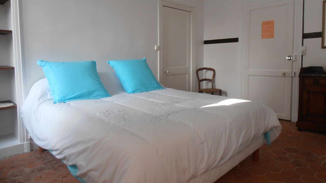 Photo of Bedroom in Saints