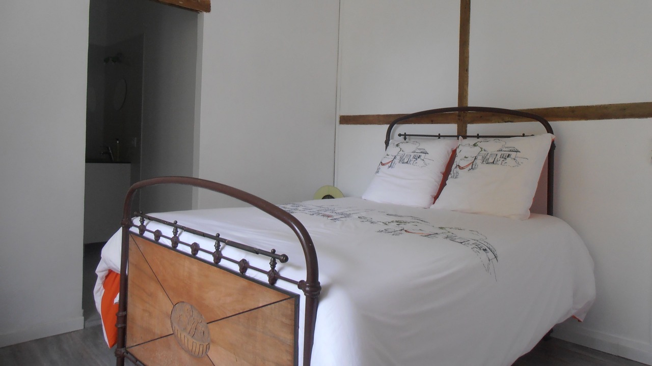 Photo of Bedroom in Saints