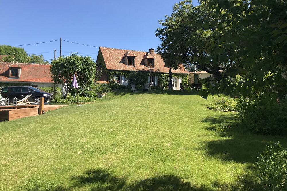 Photo of Outdoor in Saint-Martin-de-Nigelles