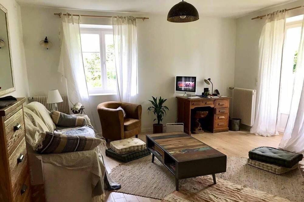 Photo of Livingroom in Saint-Martin-de-Nigelles