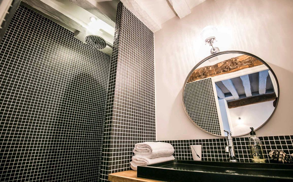 Photo of Bathroom in Giverny