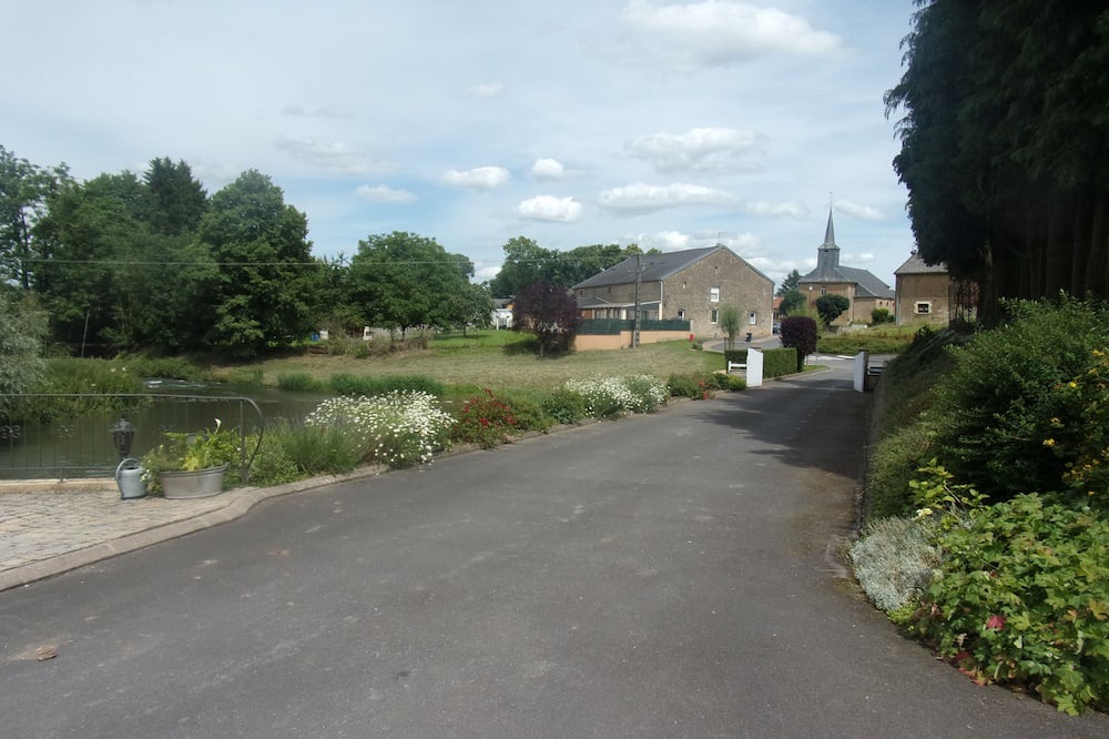 Photo of Outdoor in Haudrecy