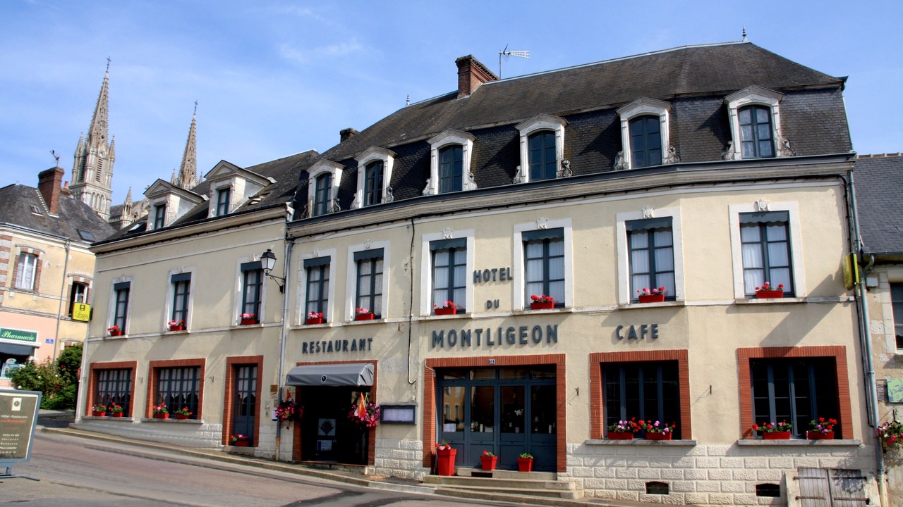 Photo of Outdoor in La Chapelle-Montligeon