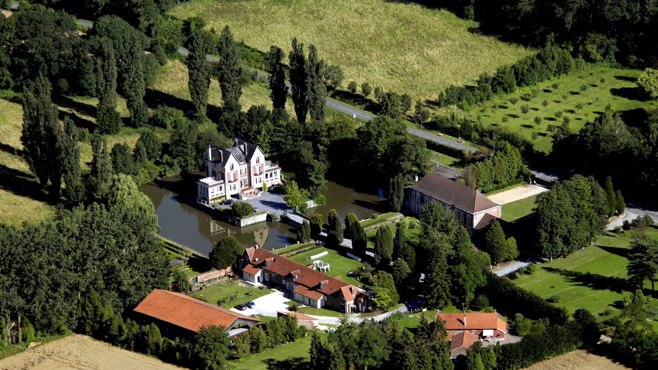 Photo of Outdoor in Quesmy